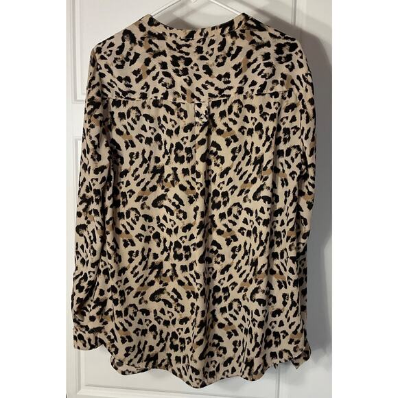 Torrid Georgette Leopard Print Long Sleeve Flap Pockets Blouse O - Picture 4 of 8